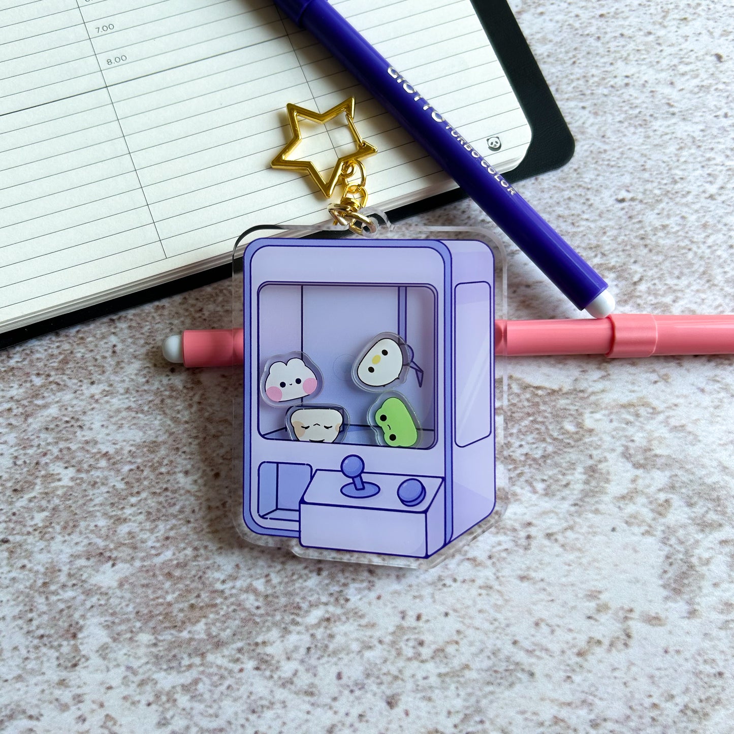 Claw machine shaker keychain | acrylic keychain